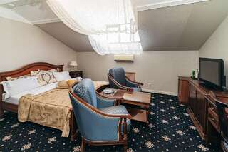 Гостиница АнглитерЪ Вологда Джуниор Сюит мансардный-4